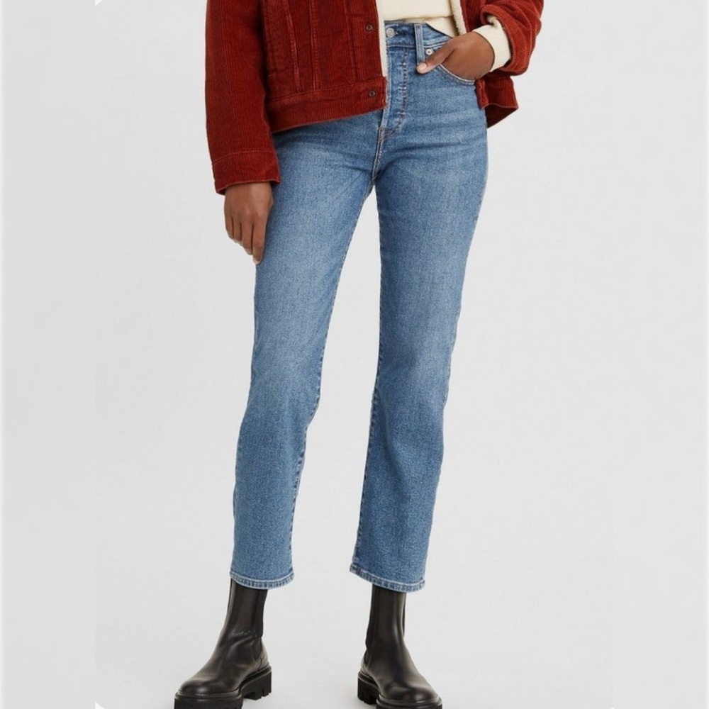 Levi’s Wedgie Straight Summer Love in the Mist